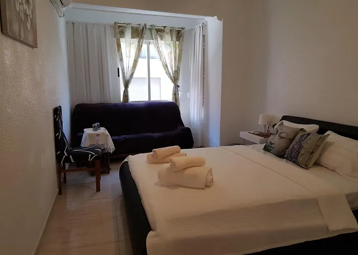 Alma Brizo Suites Апартаменты